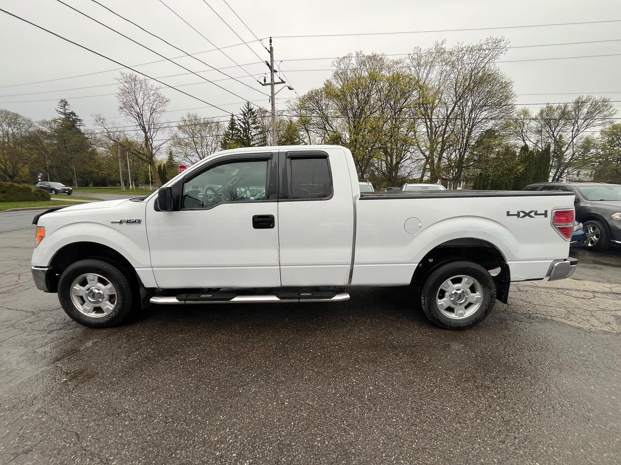 2014 Ford F-150 XLT Photo