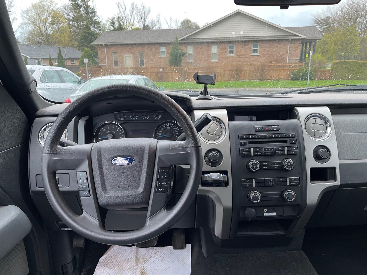 2014 Ford F-150 XLT Photo