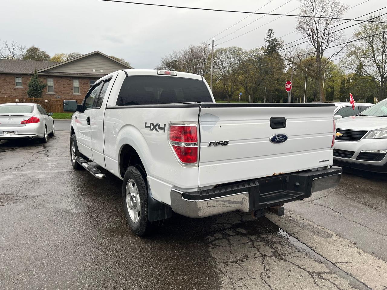 2014 Ford F-150 XLT Photo4