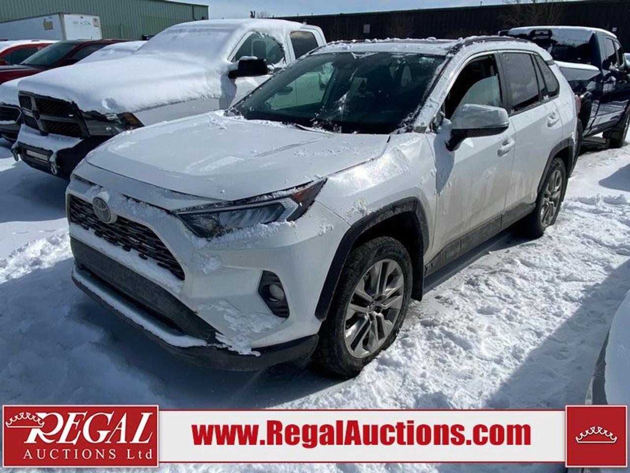 OFFERS WILL NOT BE ACCEPTED BY EMAIL OR PHONE - THIS VEHICLE WILL GO ON LIVE ONLINE AUCTION on Saturday May 9.<br> SALE STARTS AT 11:00 AM.<br><br>VEHICLE DESCRIPTION <br/>Stock #: 28236 <br/>Lot #:  <br/>Reserve Price: $24,300 <br/>CarProof Report: Available at www.RegalAuctions.com <br/><br/>IMPORTANT DECLARATION <br/>Claim History: Claim History. <br/>Finance Repo: This vehicle has been seized or surrendered to a creditor or bankruptcy trustee. <br/>Active Status: This vehicles title is listed as Active Status. <br/> Live Online Bidding: This vehicle will be available for bidding over the internet, visit www.RegalAuctions.com to register. <br/> <br/>The simple solution to selling your car or truck. Bring your clean vehicle in with your Drivers License and current Registration and well put it on the auction block at our next sale.<br/><br/>www.RegalAuctions.com