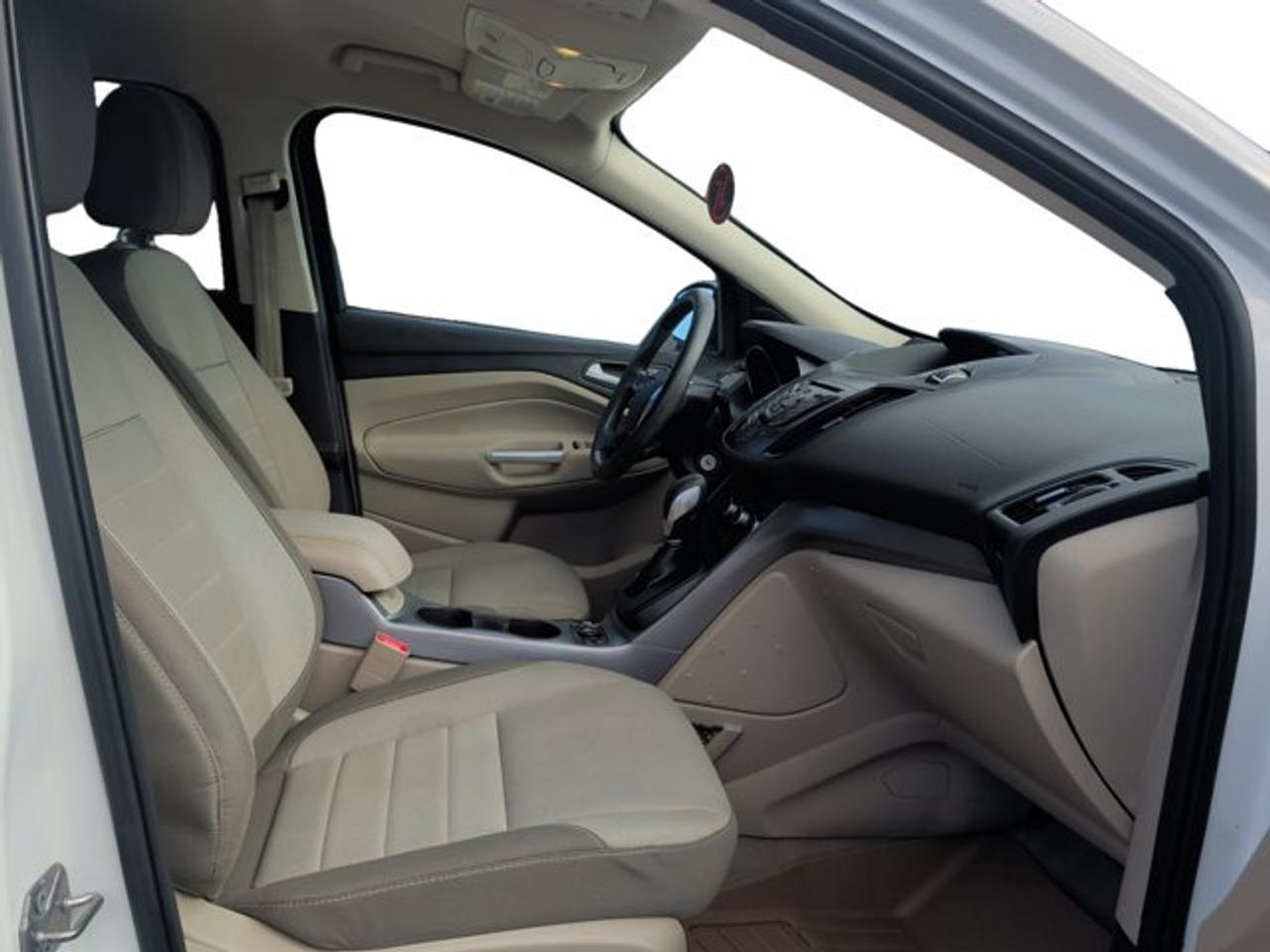 2015 Ford Escape SE - Photo #12