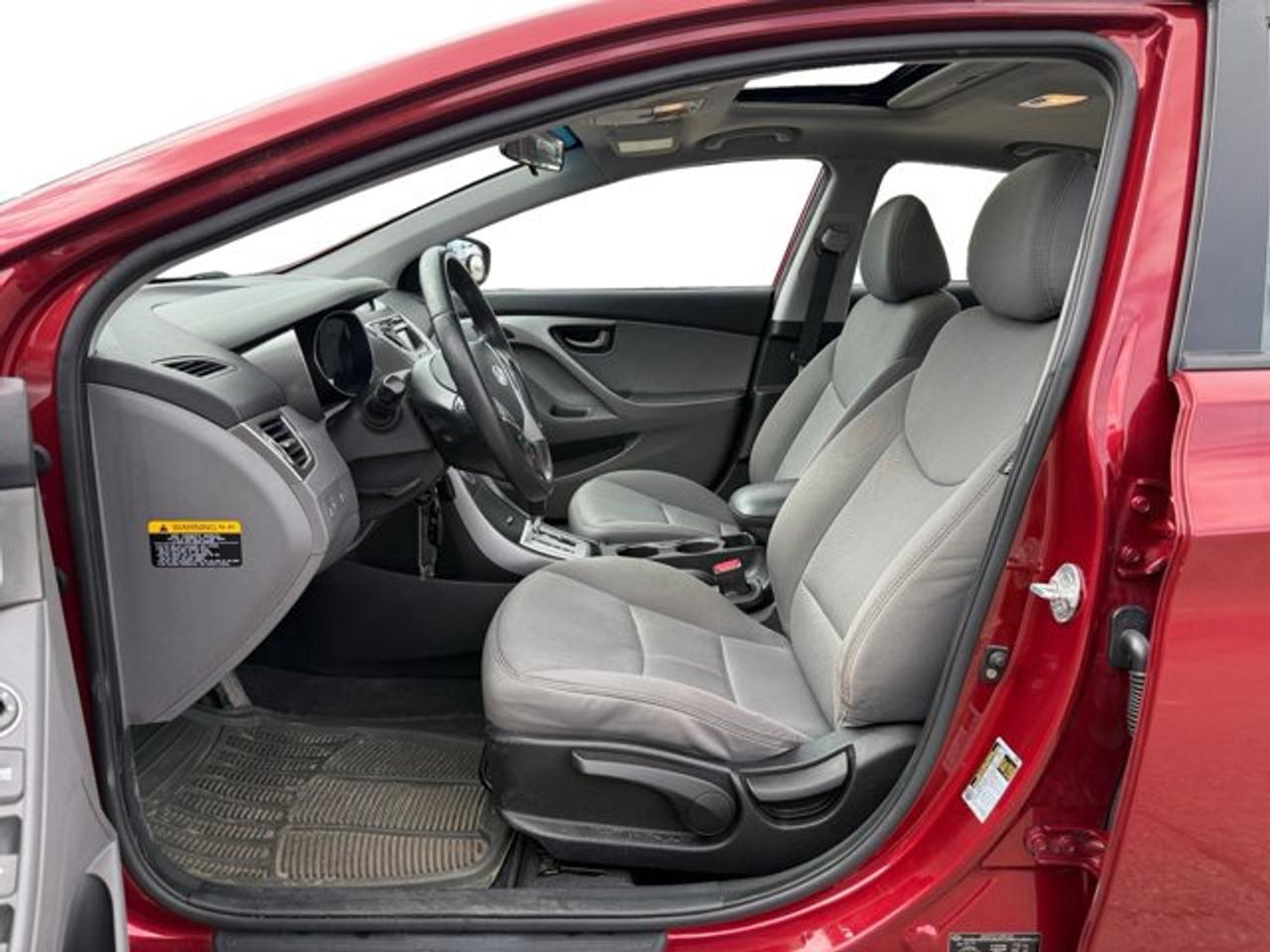 2012 Hyundai Elantra GLS Photo