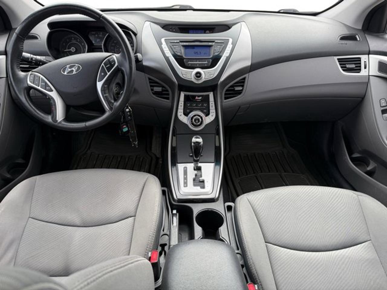 2012 Hyundai Elantra GLS - Photo #13