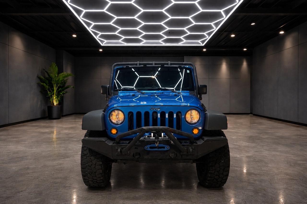 2015 Jeep Wrangler Unlimited 4WD 4dr Rubicon Photo