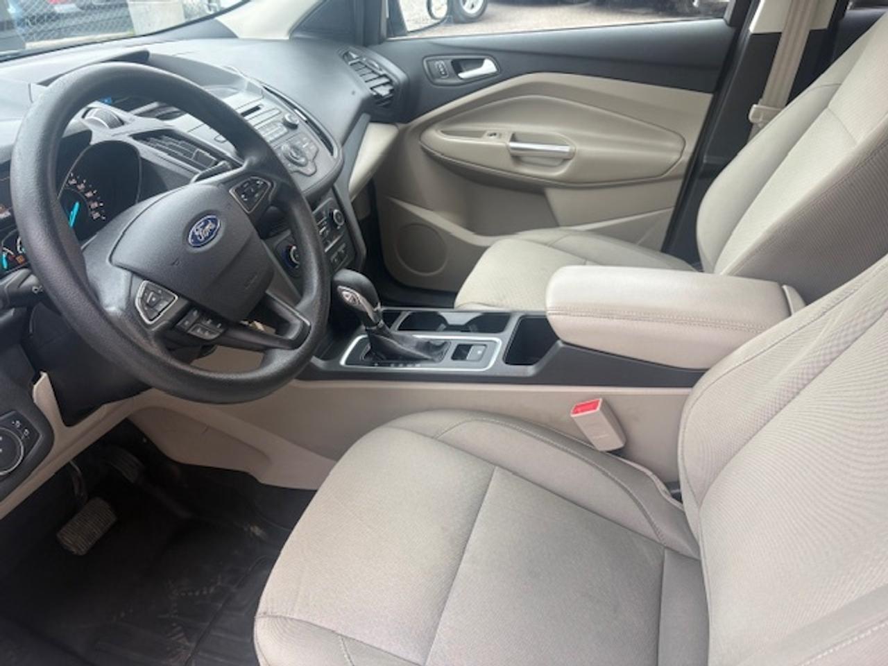 2018 Ford Escape SE 4WD ONLY 66KM-1 OWNER-NO ACCIDENTS-CAMERA-HEATED SEATS Photo