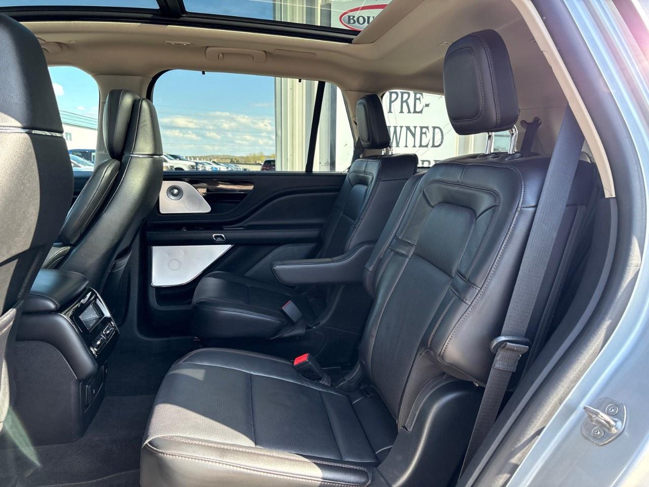 2023 Lincoln Aviator Reserve AWD Photo