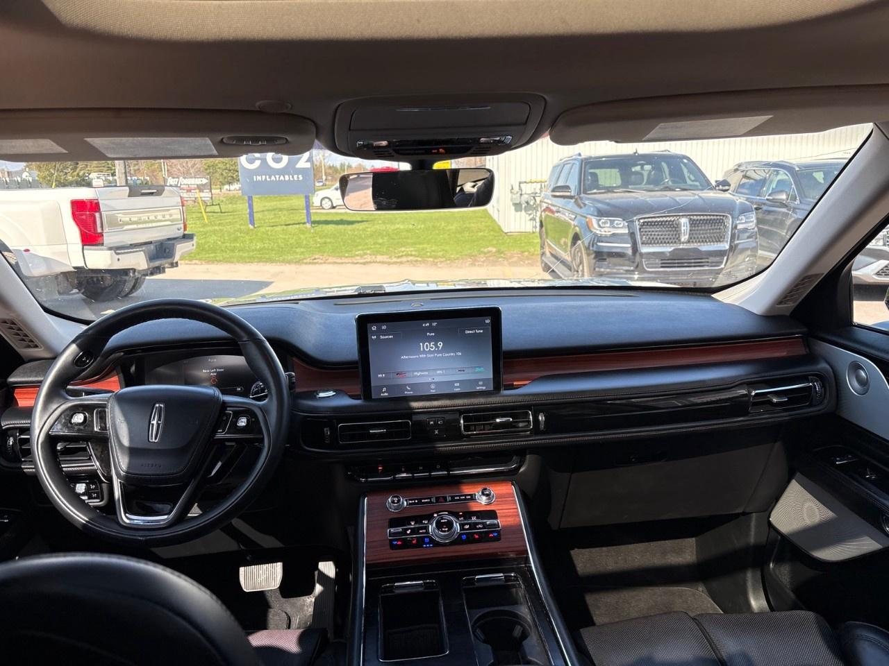 2023 Lincoln Aviator Reserve AWD Photo