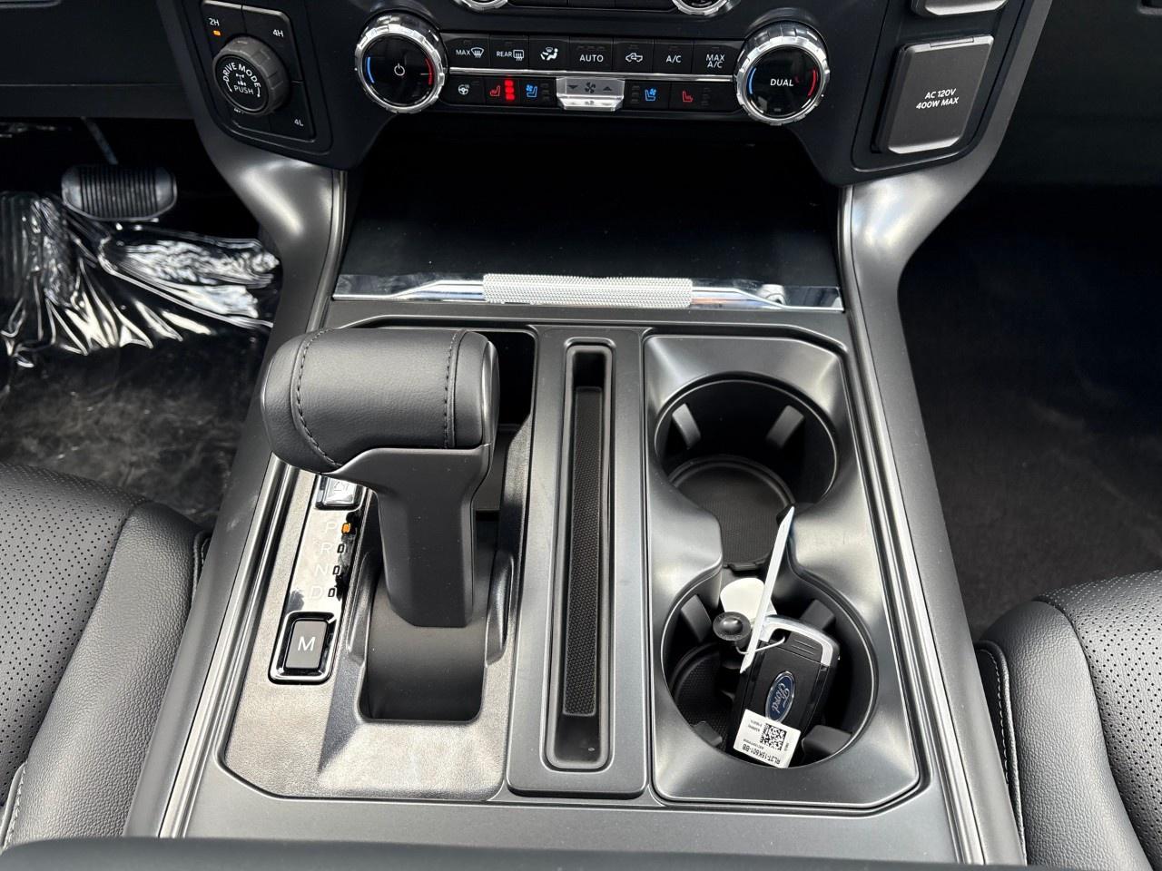 2026 Ford F-150 Lariat 4WD SuperCrew 5.5' Box Photo