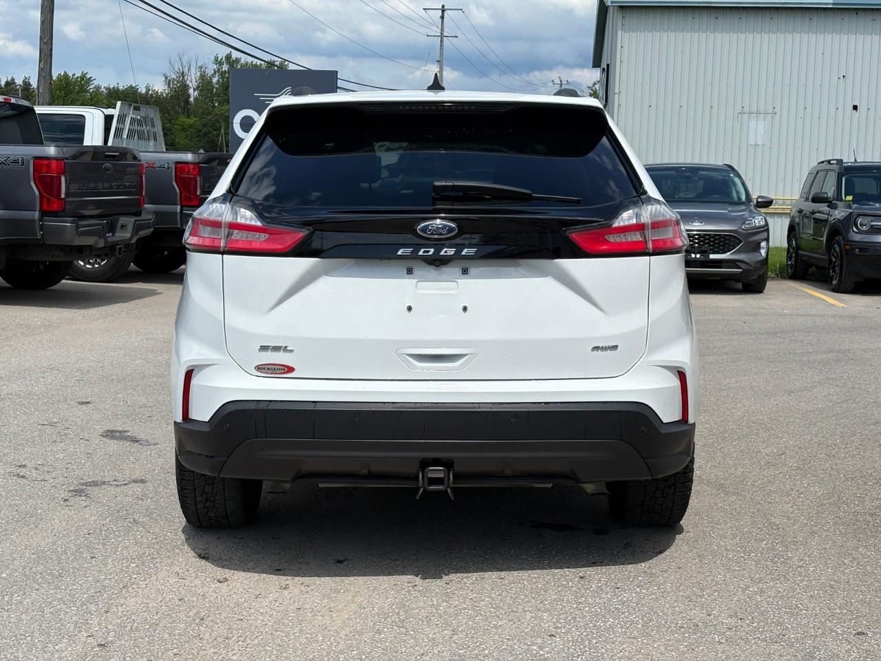 2022 Ford Edge SEL AWD Photo