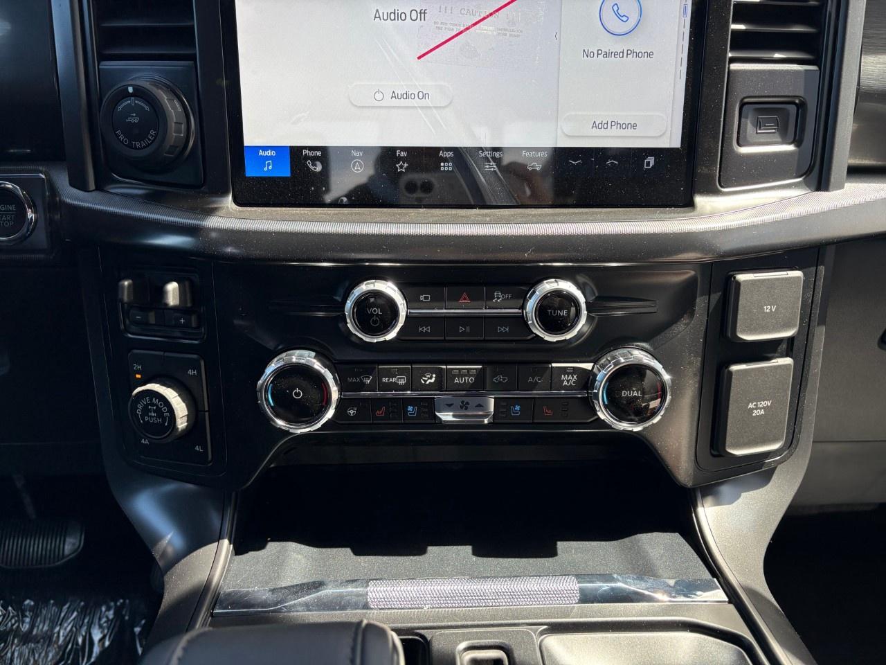 2026 Ford F-150 Lariat 4WD SuperCrew 5.5' Box Photo