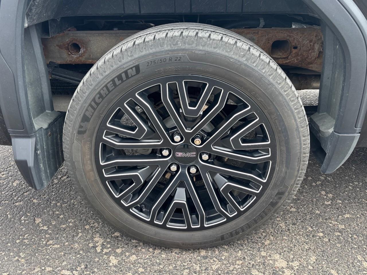 2022 GMC Sierra 1500 Denali Ultimate Used Luxury 5 Passenger Crew Cab 6.2L Gas Powered 4X4 Truck with Heated, Cooled and Massage Front Seats, Heated Steering Wheel, Heated Rear Outboard Seats, Available Super Cruise (Subscription Require Photo