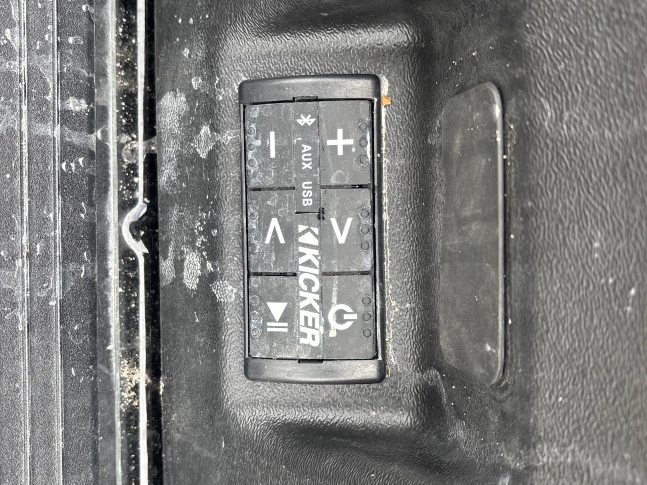 14046141.809681641