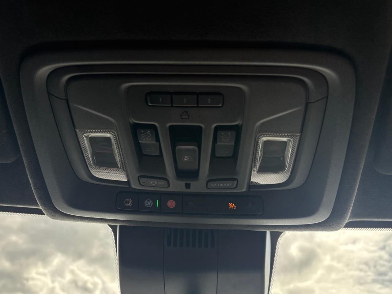 2022 GMC Sierra 1500 Denali Ultimate Used Luxury 5 Passenger Crew Cab 6.2L Gas Powered 4X4 Truck with Heated, Cooled and Massage Front Seats, Heated Steering Wheel, Heated Rear Outboard Seats, Available Super Cruise (Subscription Require Photo