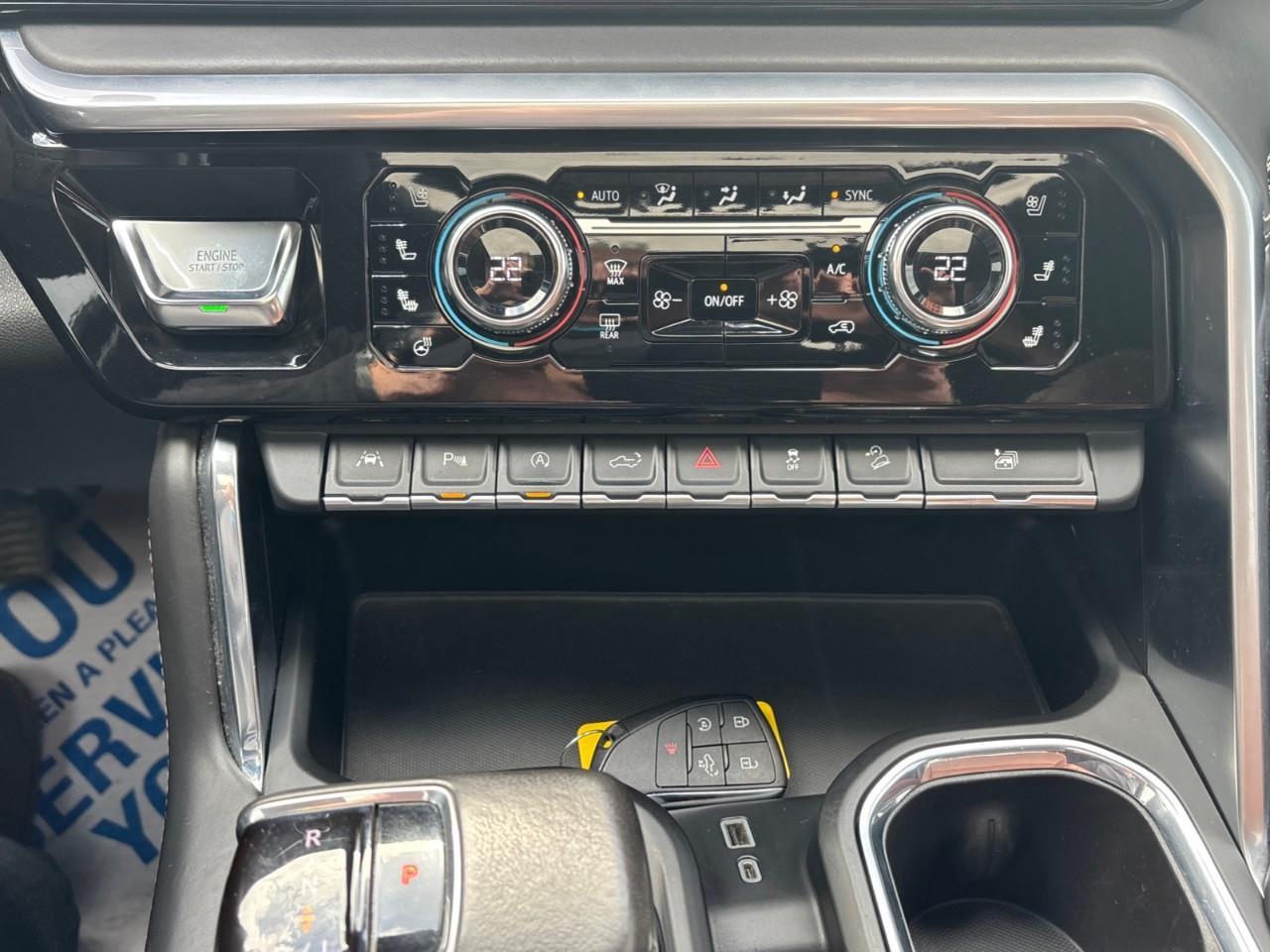 2022 GMC Sierra 1500 Denali Ultimate Used Luxury 5 Passenger Crew Cab 6.2L Gas Powered 4X4 Truck with Heated, Cooled and Massage Front Seats, Heated Steering Wheel, Heated Rear Outboard Seats, Available Super Cruise (Subscription Require Photo