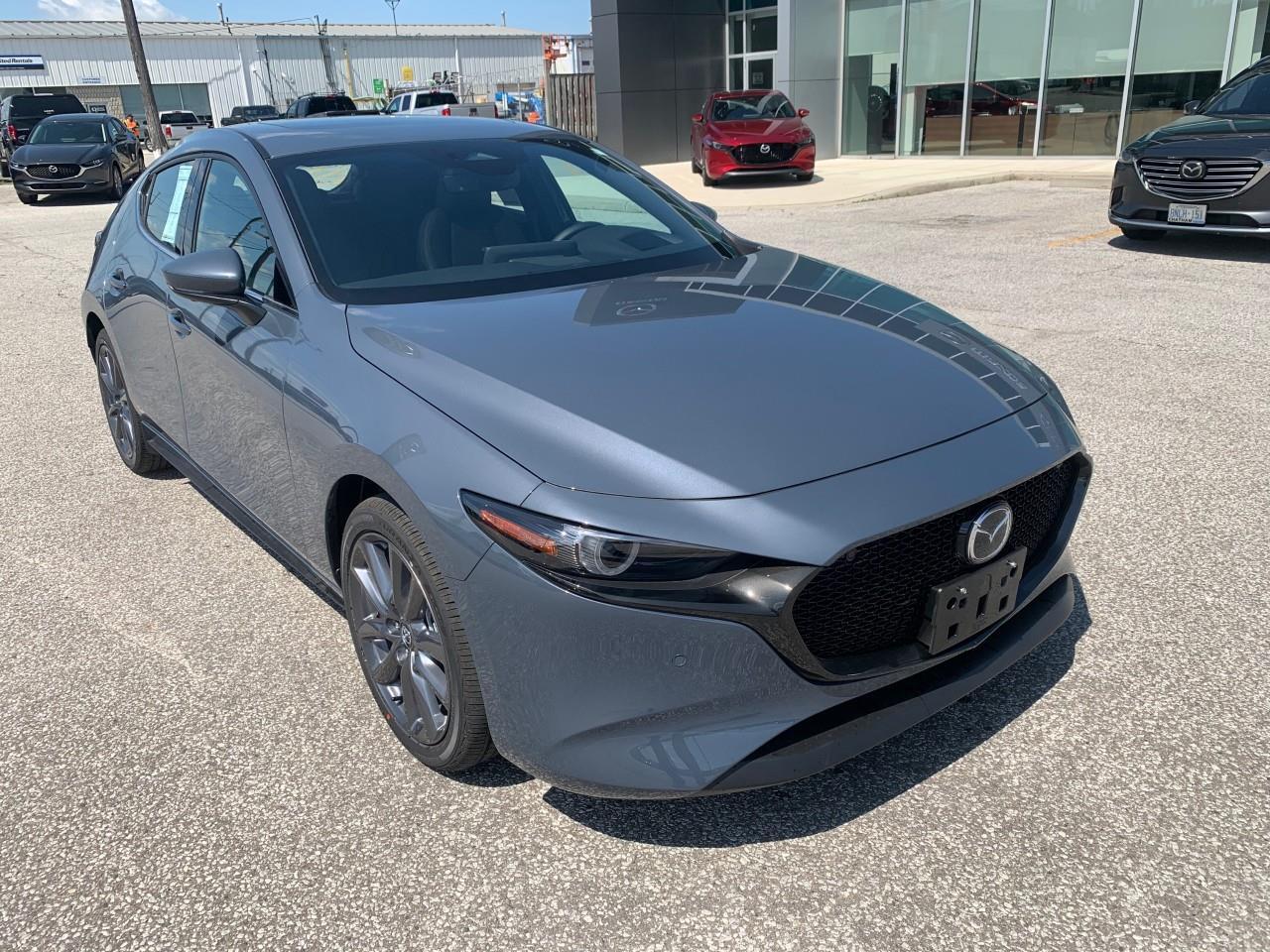 2025 Mazda MAZDA3 GT Photo