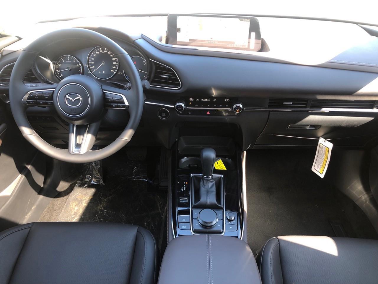 2025 Mazda CX-30 GT Photo