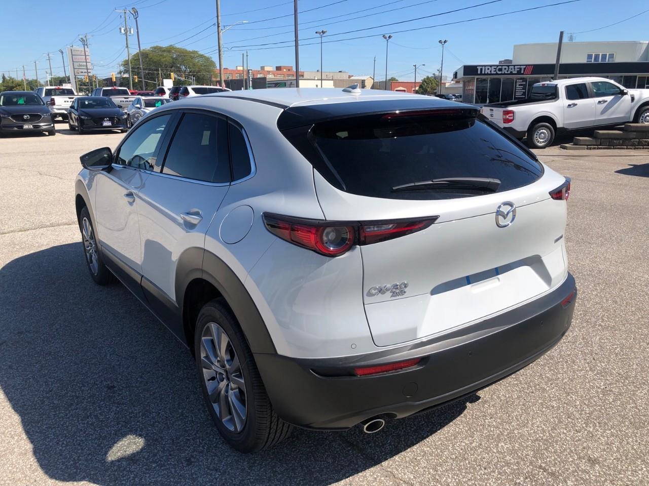 2025 Mazda CX-30 GT Photo