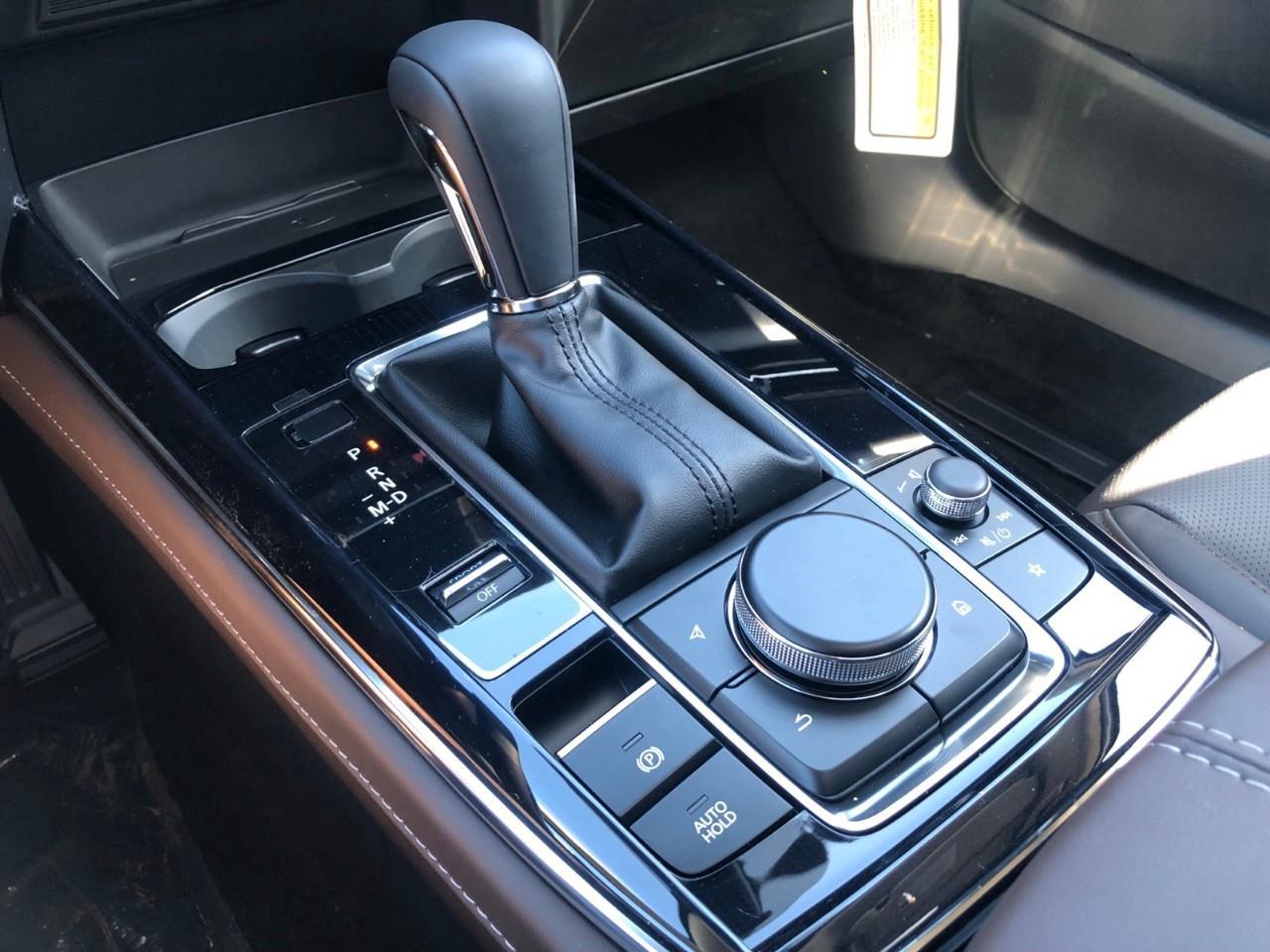2025 Mazda CX-30 GT Photo