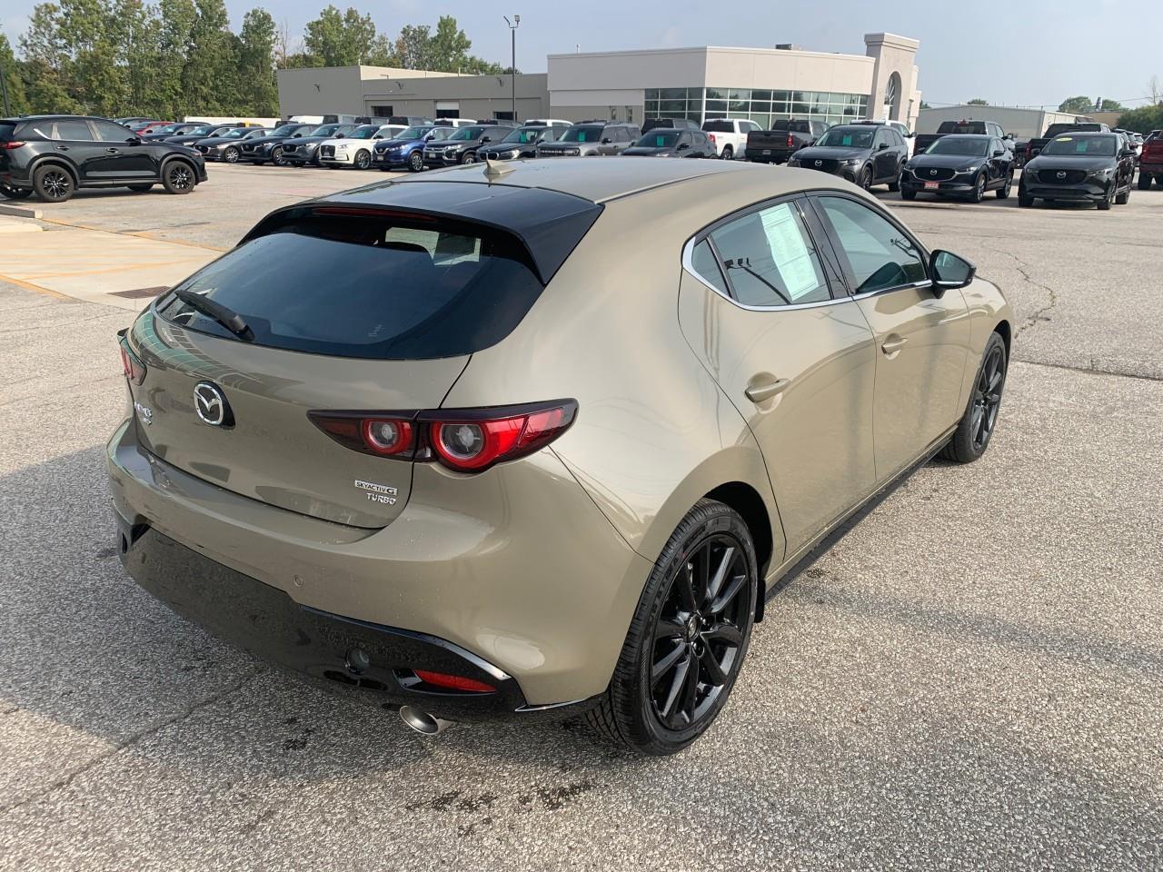 2025 Mazda MAZDA3 Sport Suna Photo4