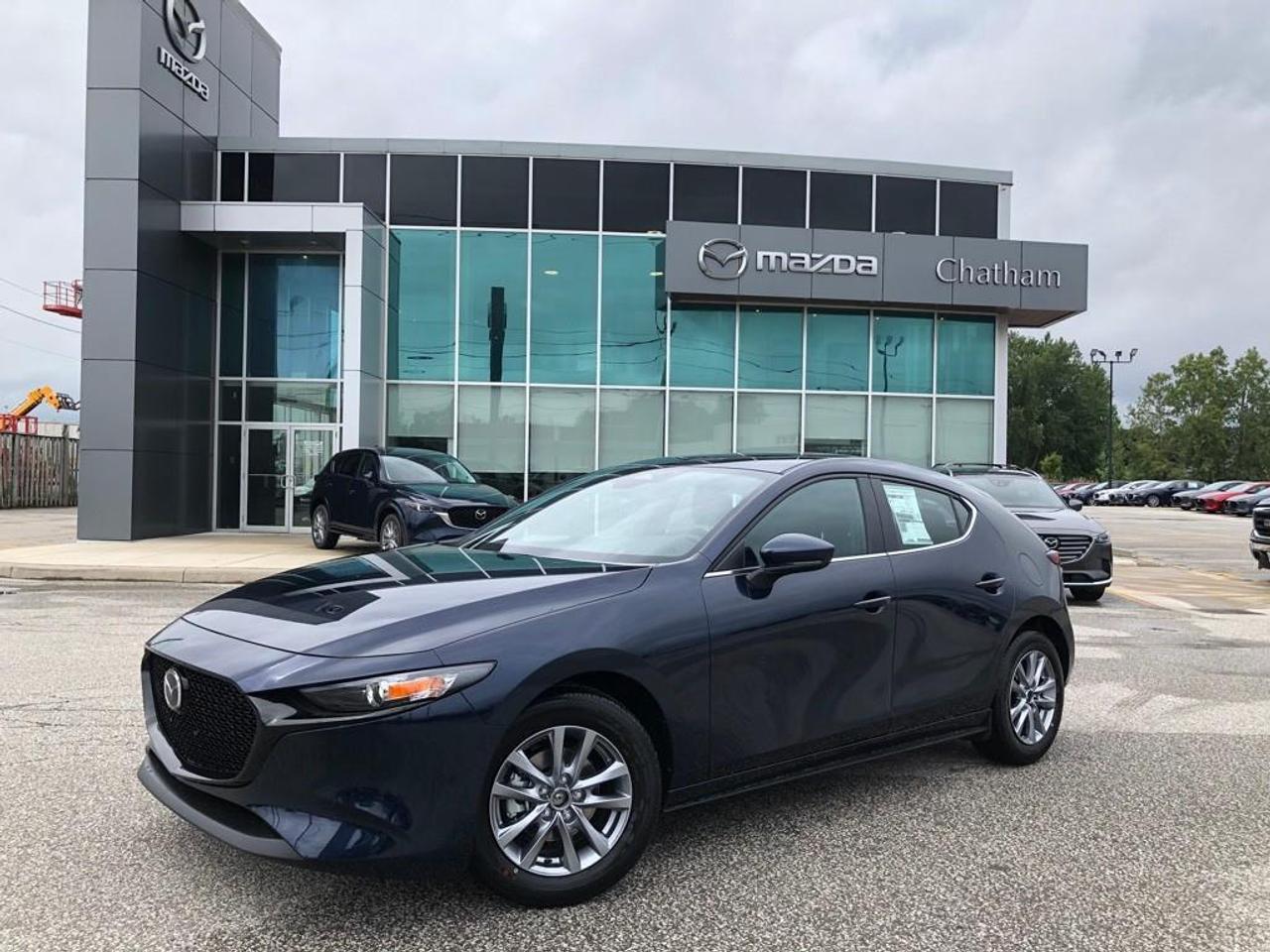 2025 Mazda MAZDA3 GS Photo