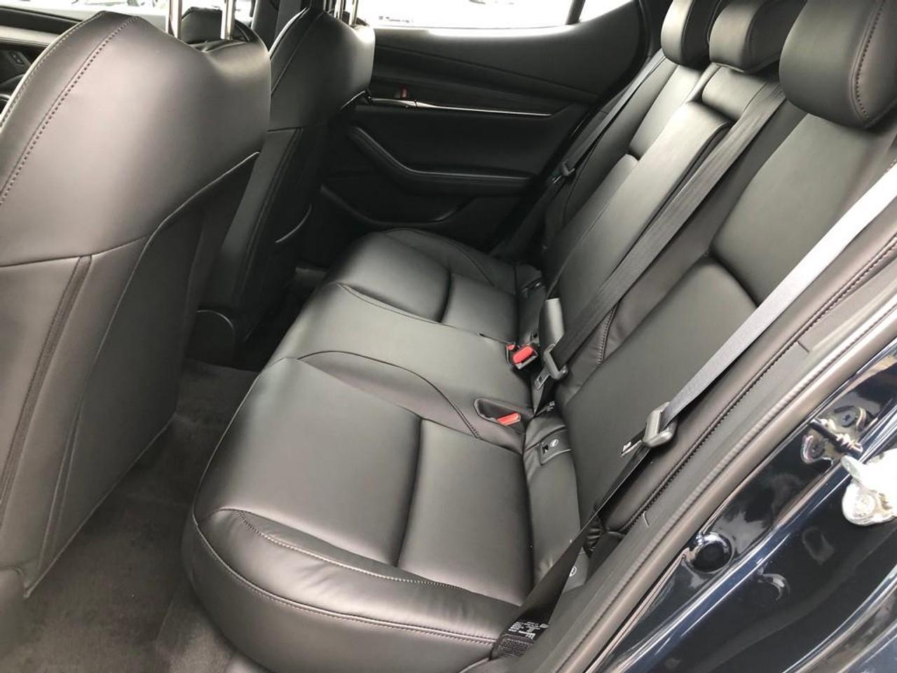 2025 Mazda MAZDA3 GS Photo