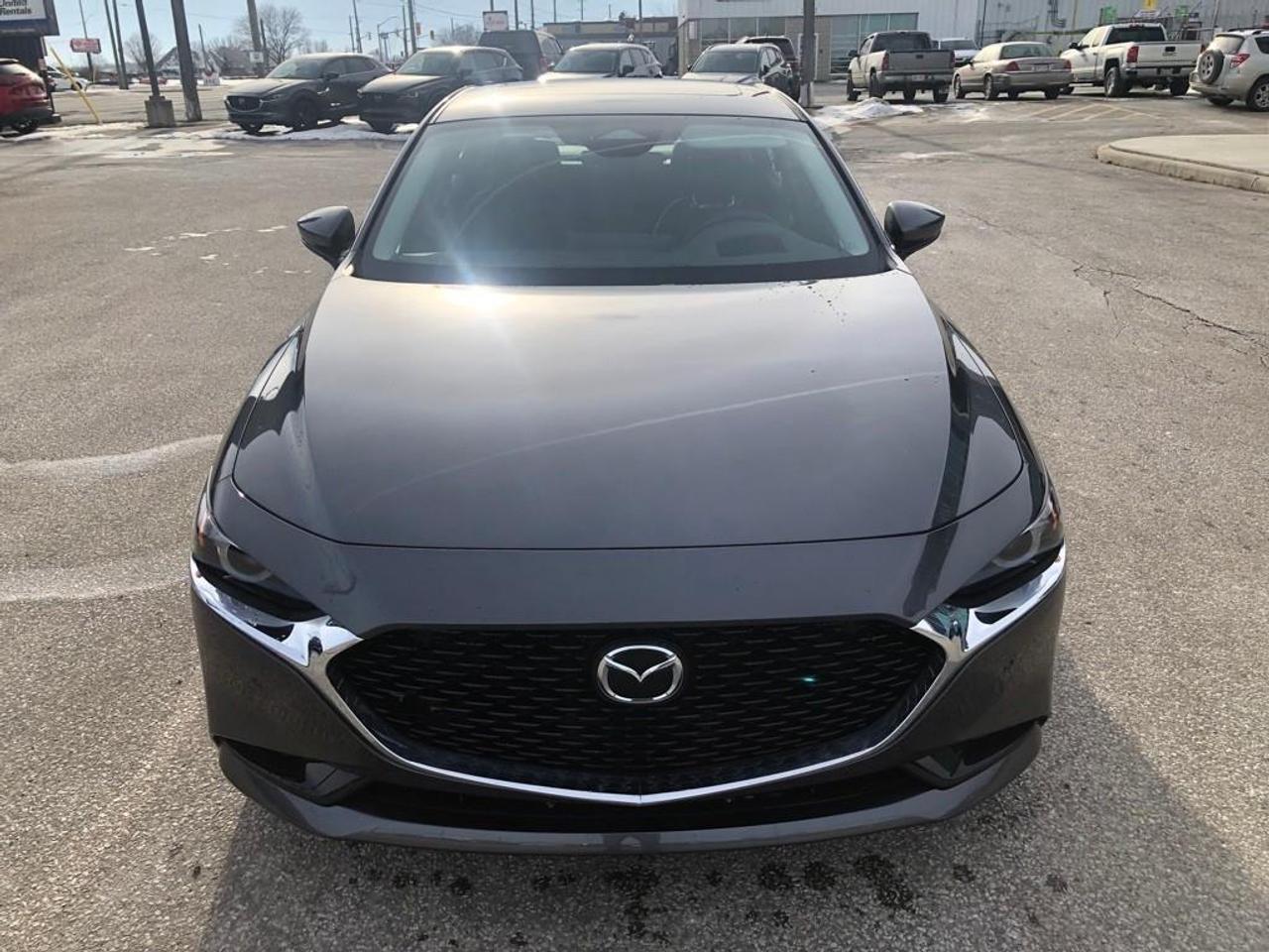2025 Mazda MAZDA3 GT Photo