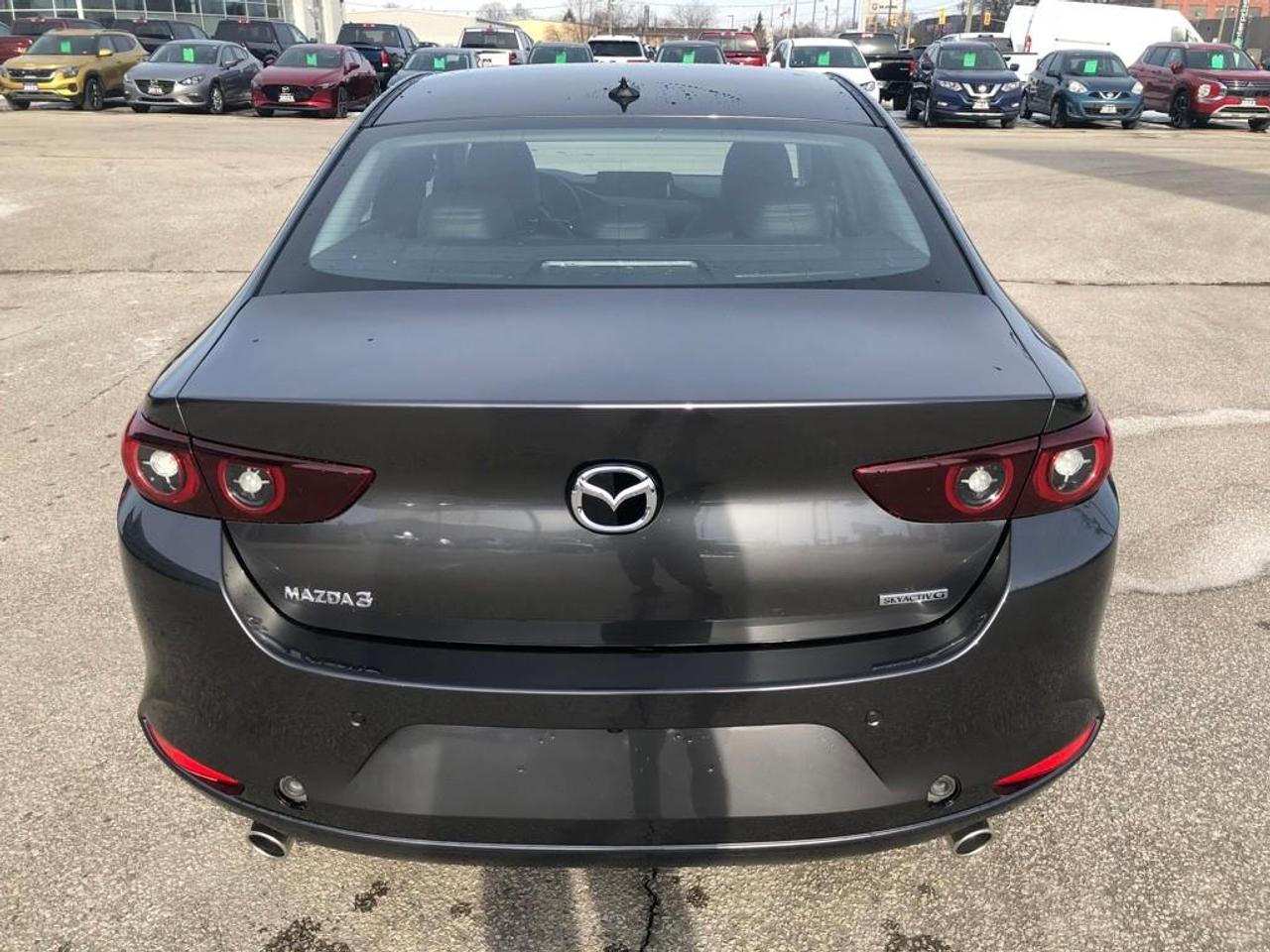 2025 Mazda MAZDA3 GT Photo