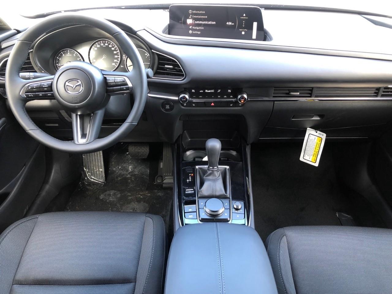 2025 Mazda CX-30 GS Photo