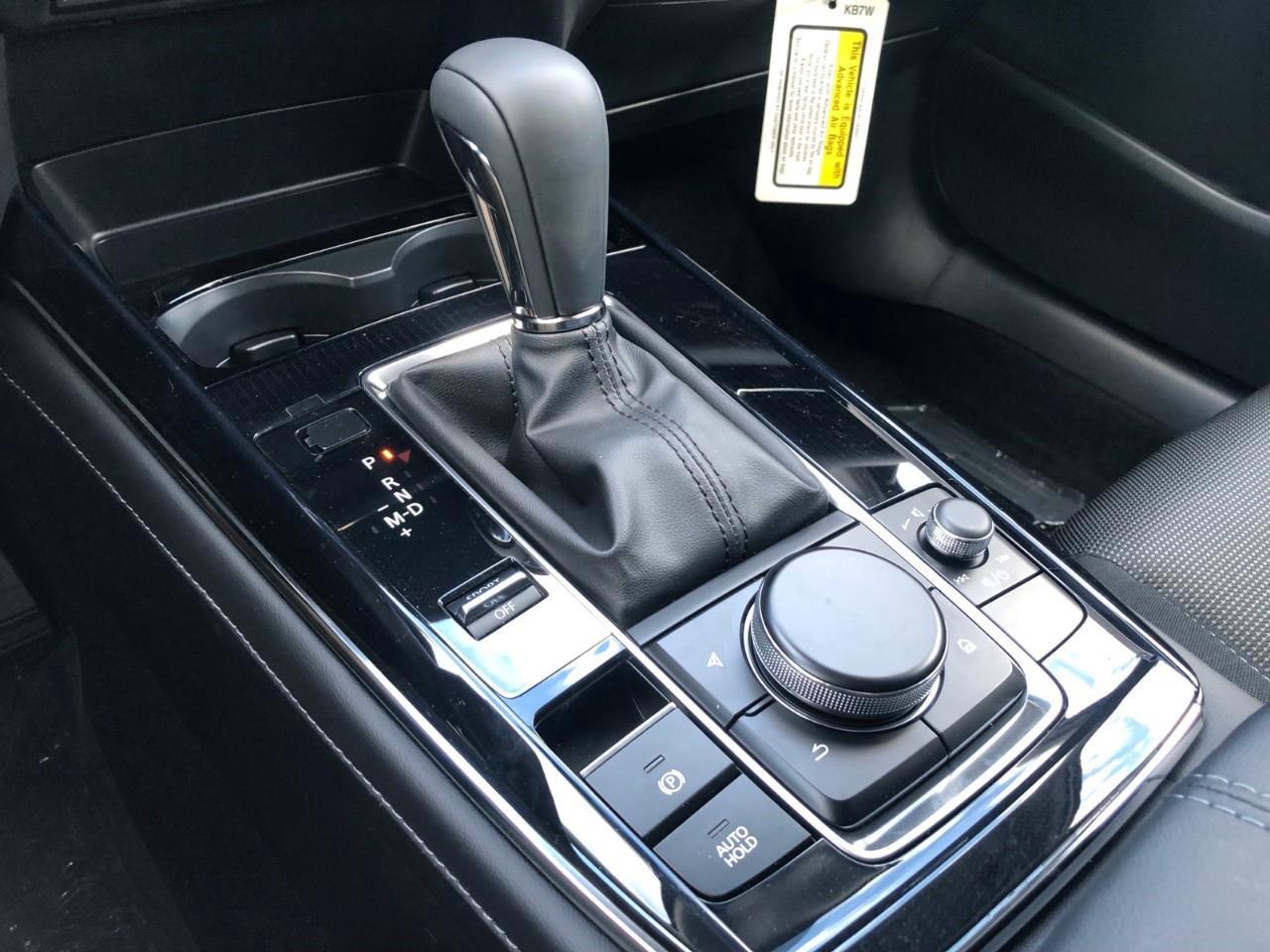 2025 Mazda CX-30 GS Photo