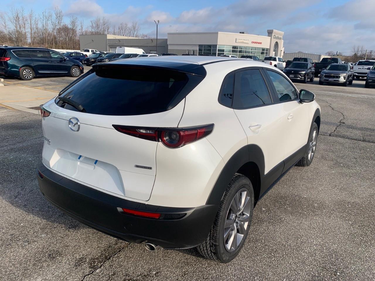 2026 Mazda CX-30 GS Photo4