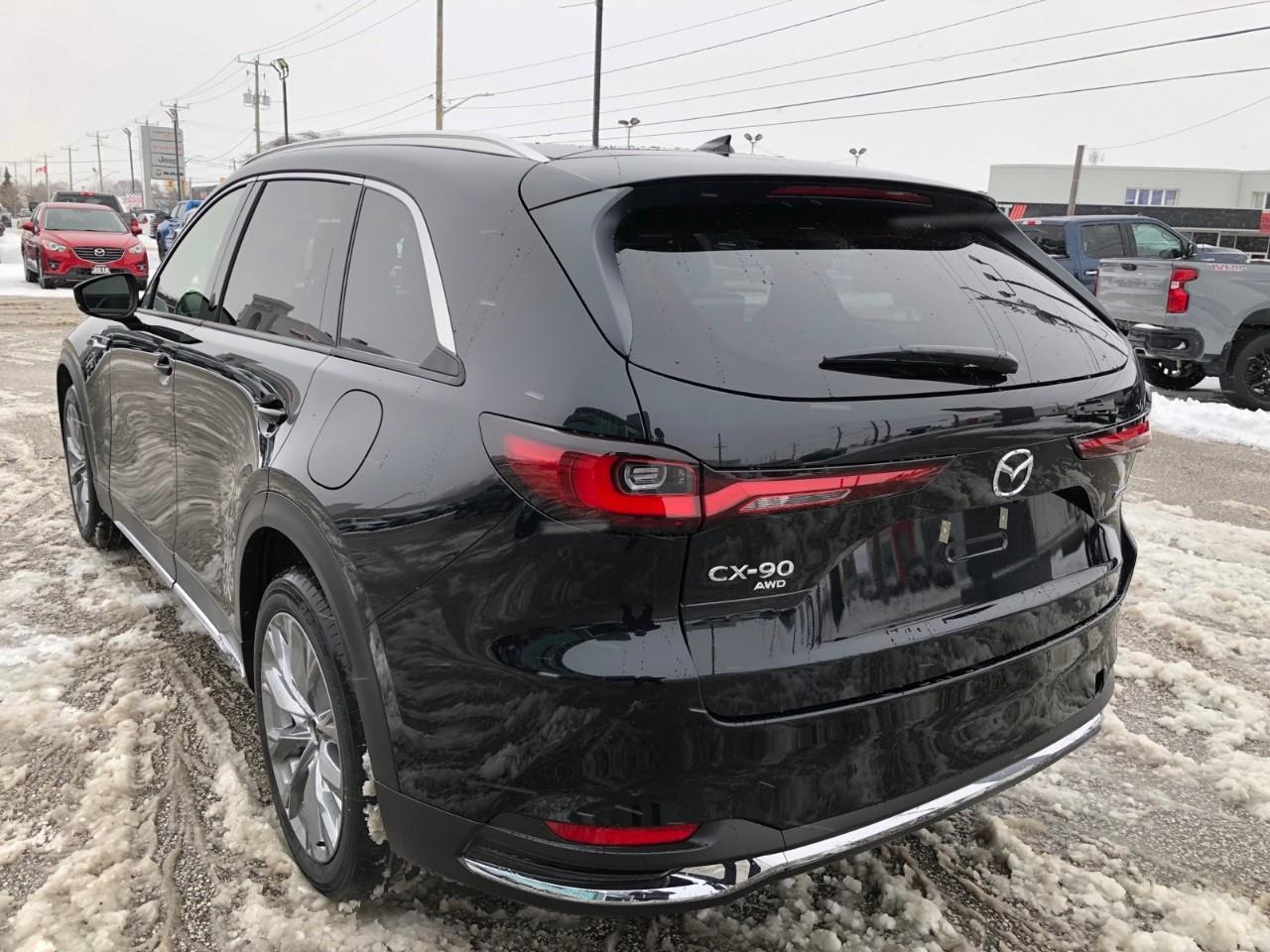 2026 Mazda CX-90 MHEV GT Photo
