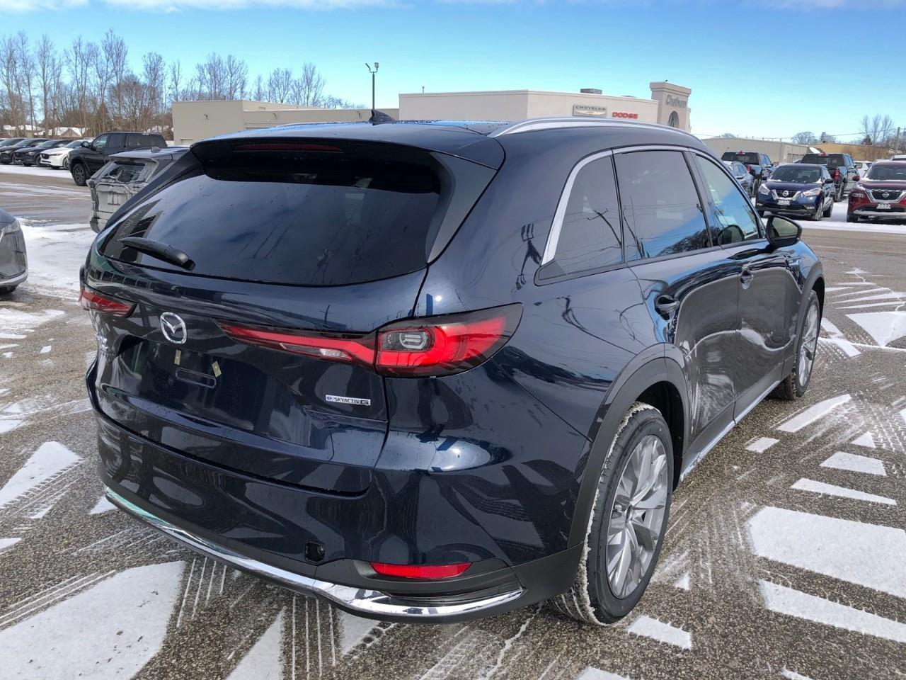 2026 Mazda CX-90 MHEV GT Photo4