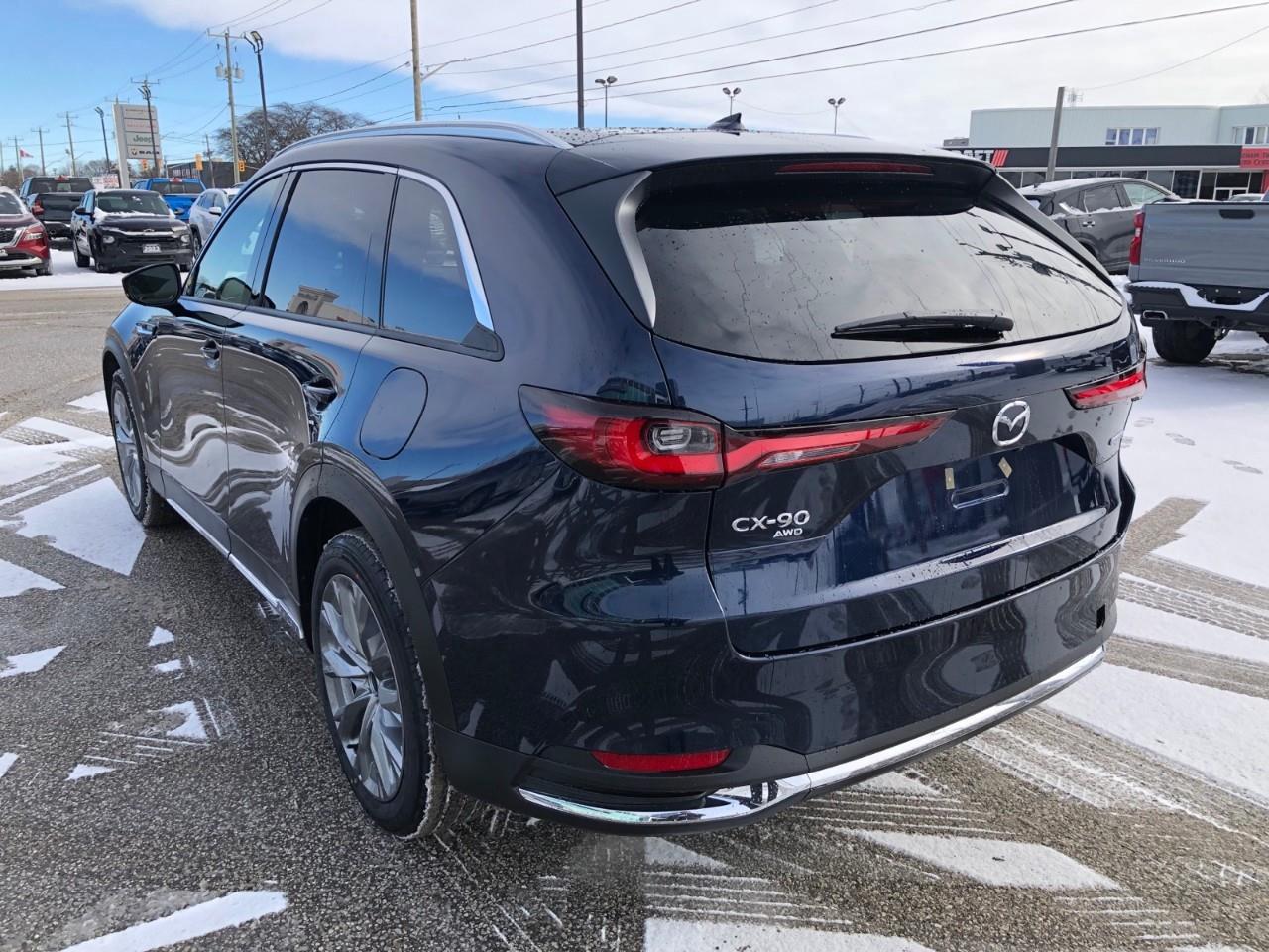 2026 Mazda CX-90 MHEV GT Photo