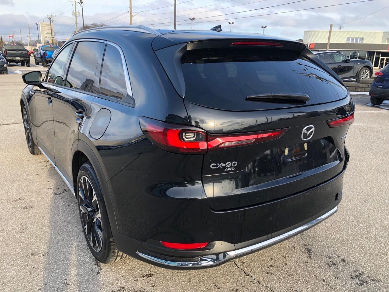 2026 Mazda CX-90 PHEV GT Photo