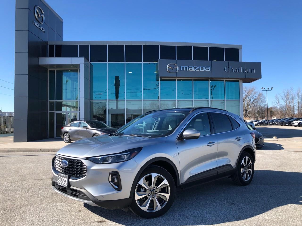 2023 Ford Escape Platinum | AWD | Pano Roof Photo0