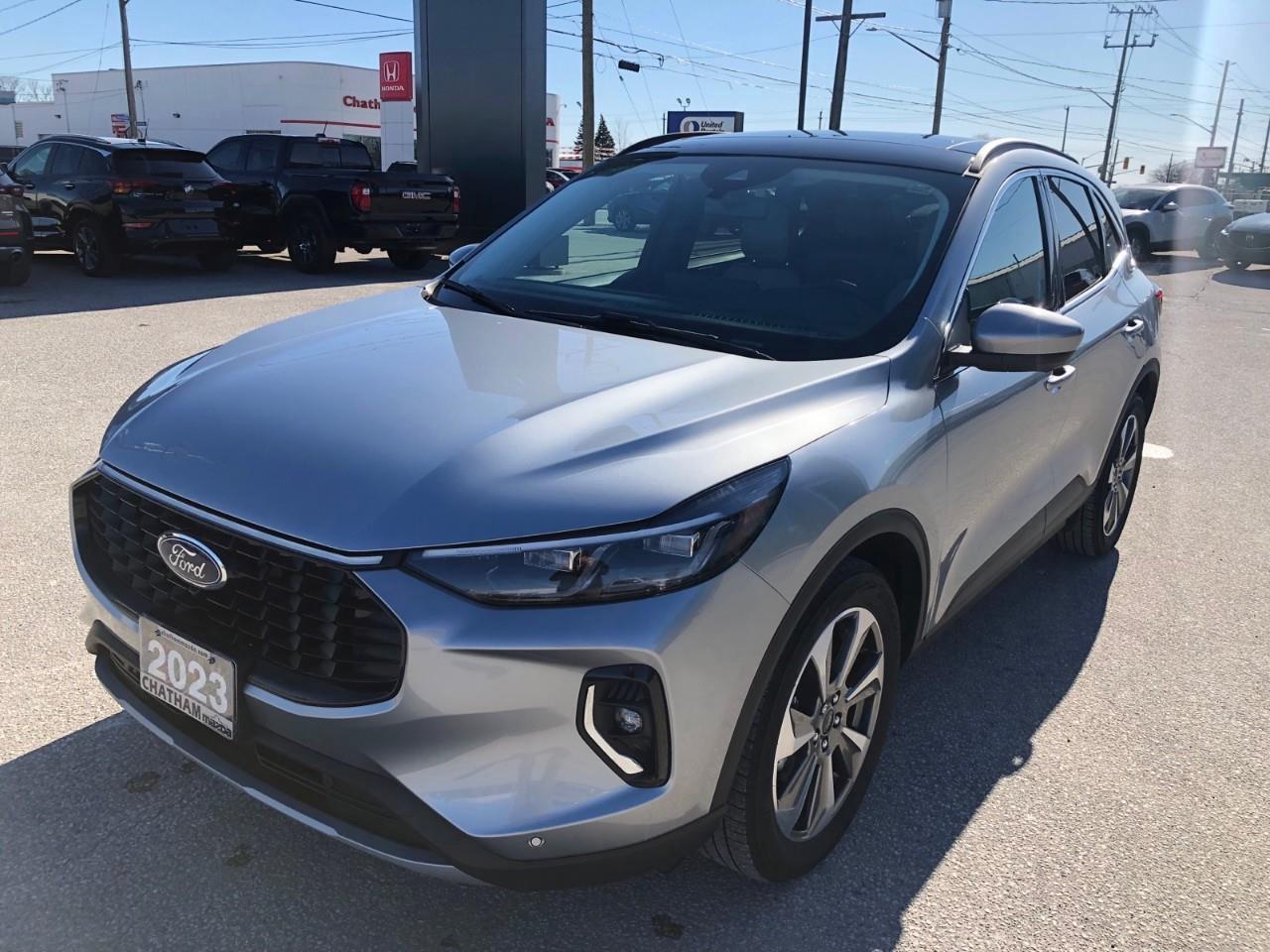 2023 Ford Escape Platinum | AWD | Pano Roof Photo