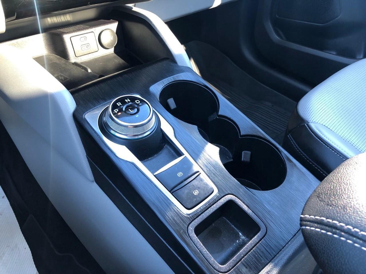 2023 Ford Escape Platinum | AWD | Pano Roof Photo