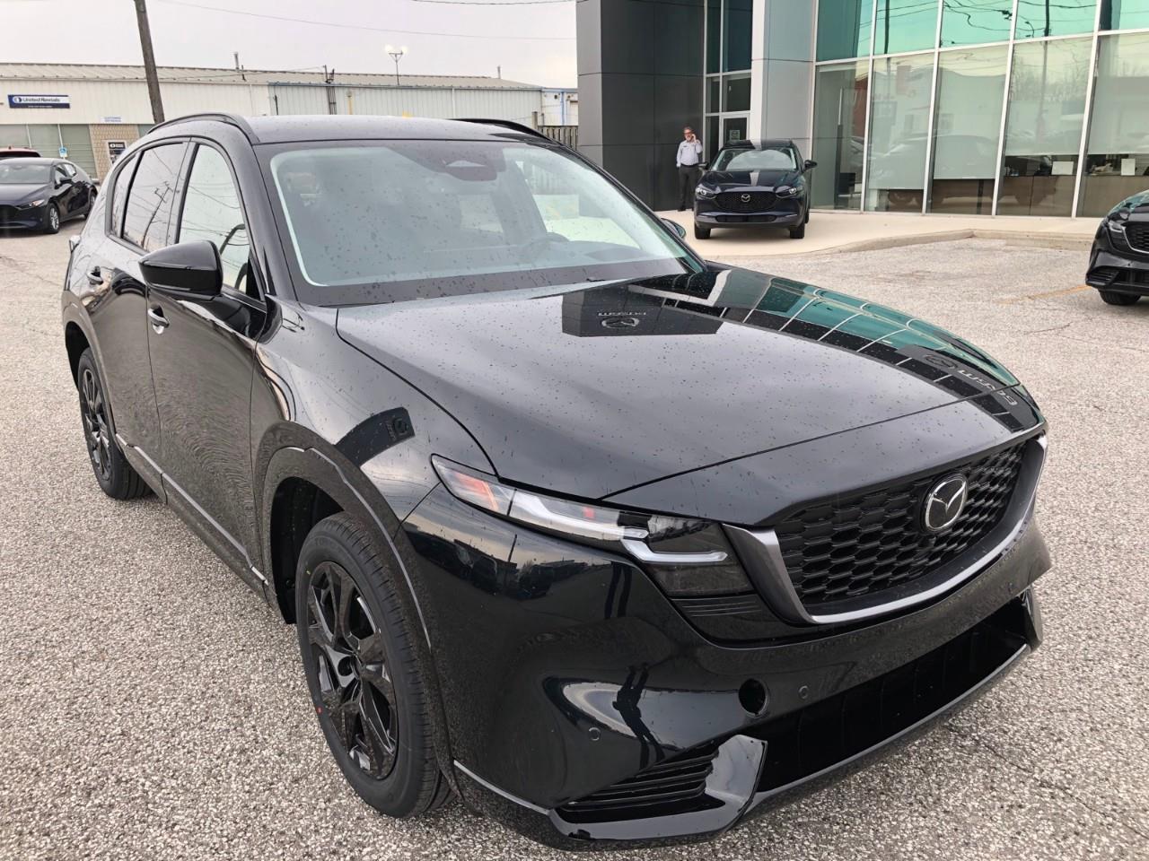 2026 Mazda CX-5 GT Photo2