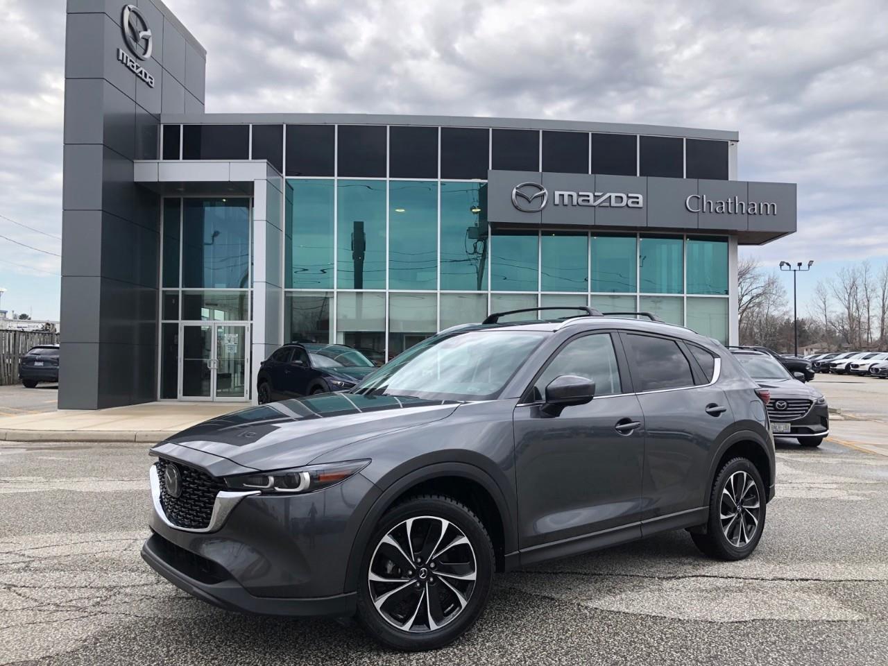 2022 Mazda CX-5 GS | Roof Rack | Accident Free Photo0