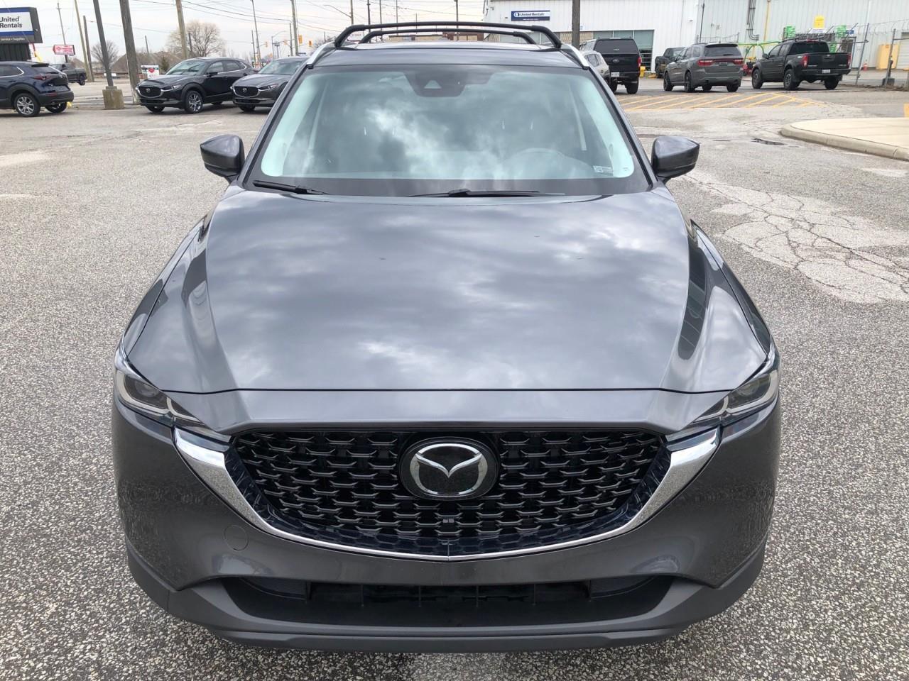 2022 Mazda CX-5 GS | Roof Rack | Accident Free Photo