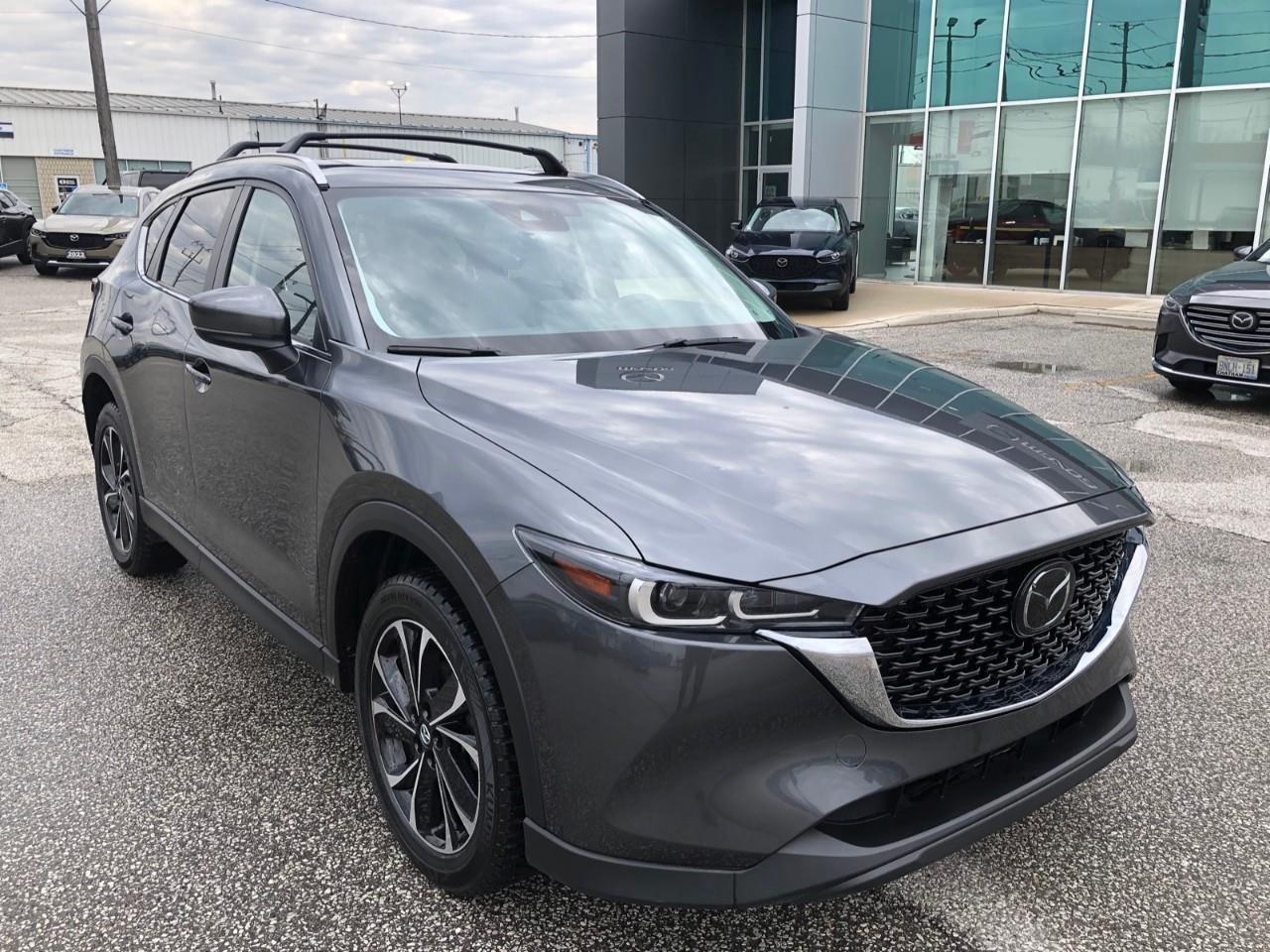 2022 Mazda CX-5 GS | Roof Rack | Accident Free Photo