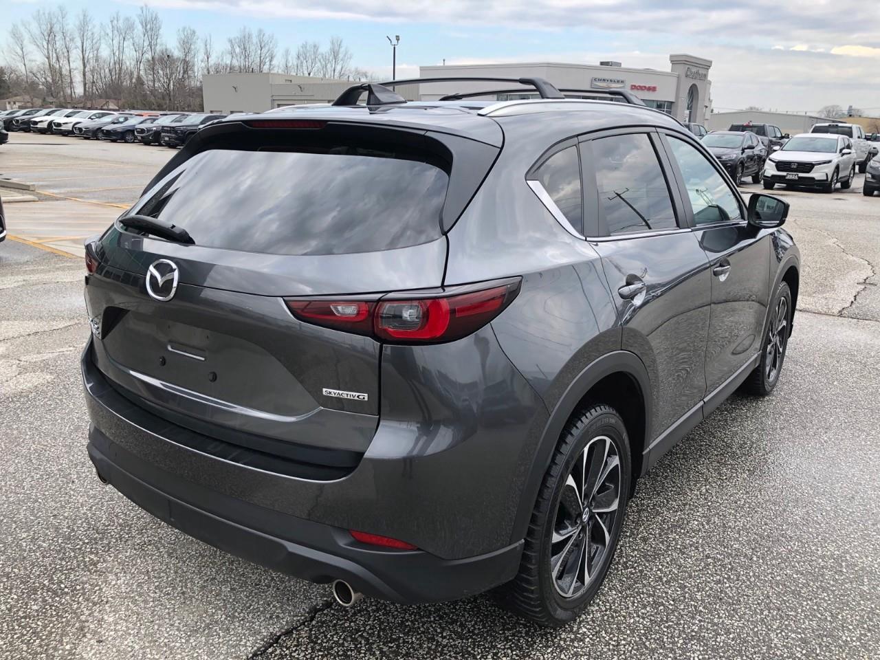 2022 Mazda CX-5 GS | Roof Rack | Accident Free Photo