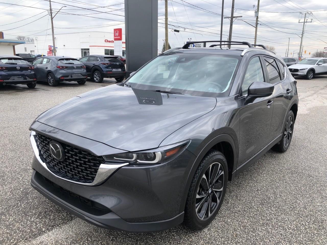 2022 Mazda CX-5 GS | Roof Rack | Accident Free Photo