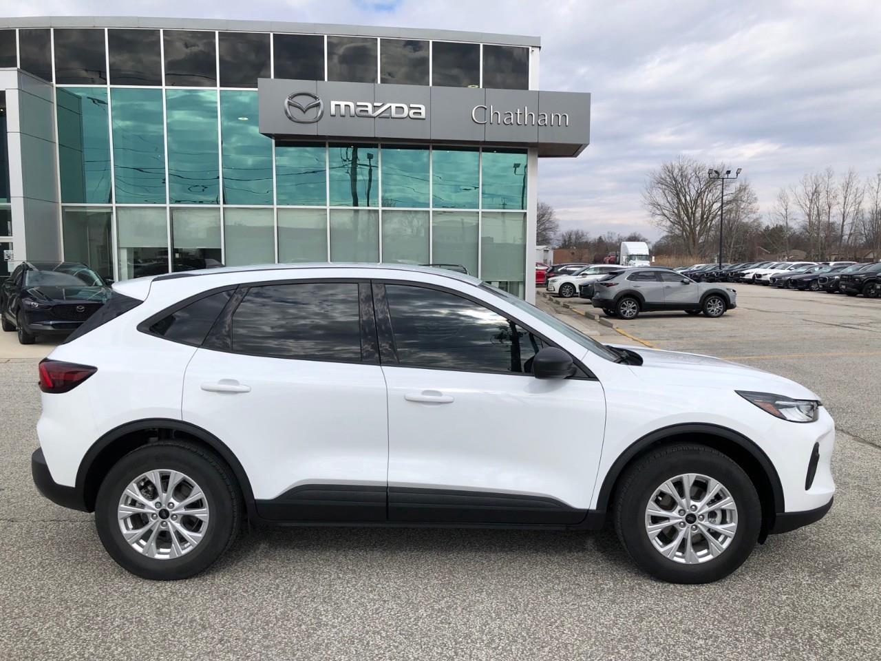 2025 Ford Escape Active | Dual Climate Control Photo3
