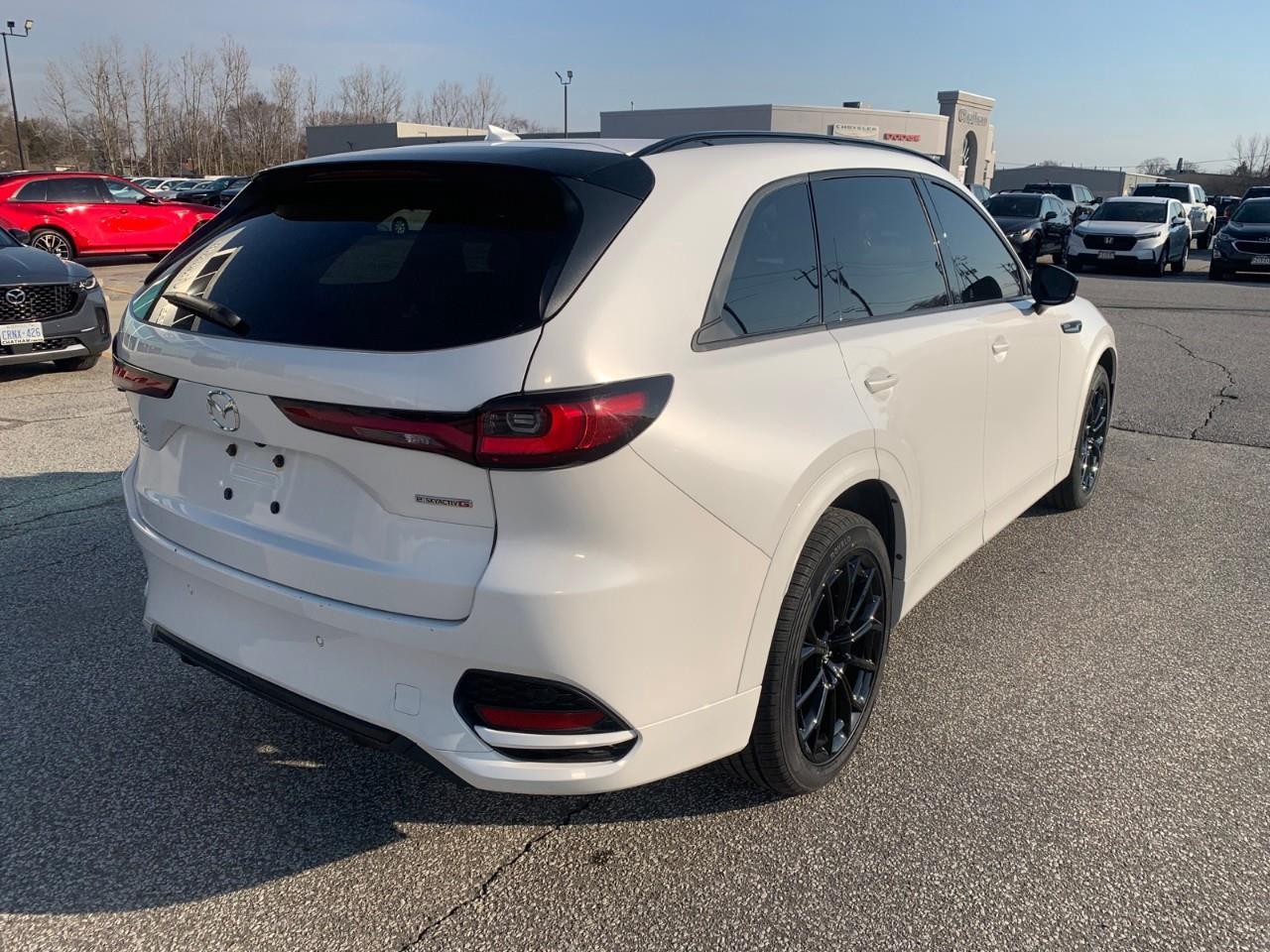 2025 Mazda CX-70 MHEV GT-P | Ventilated Seats | One Owner Photo