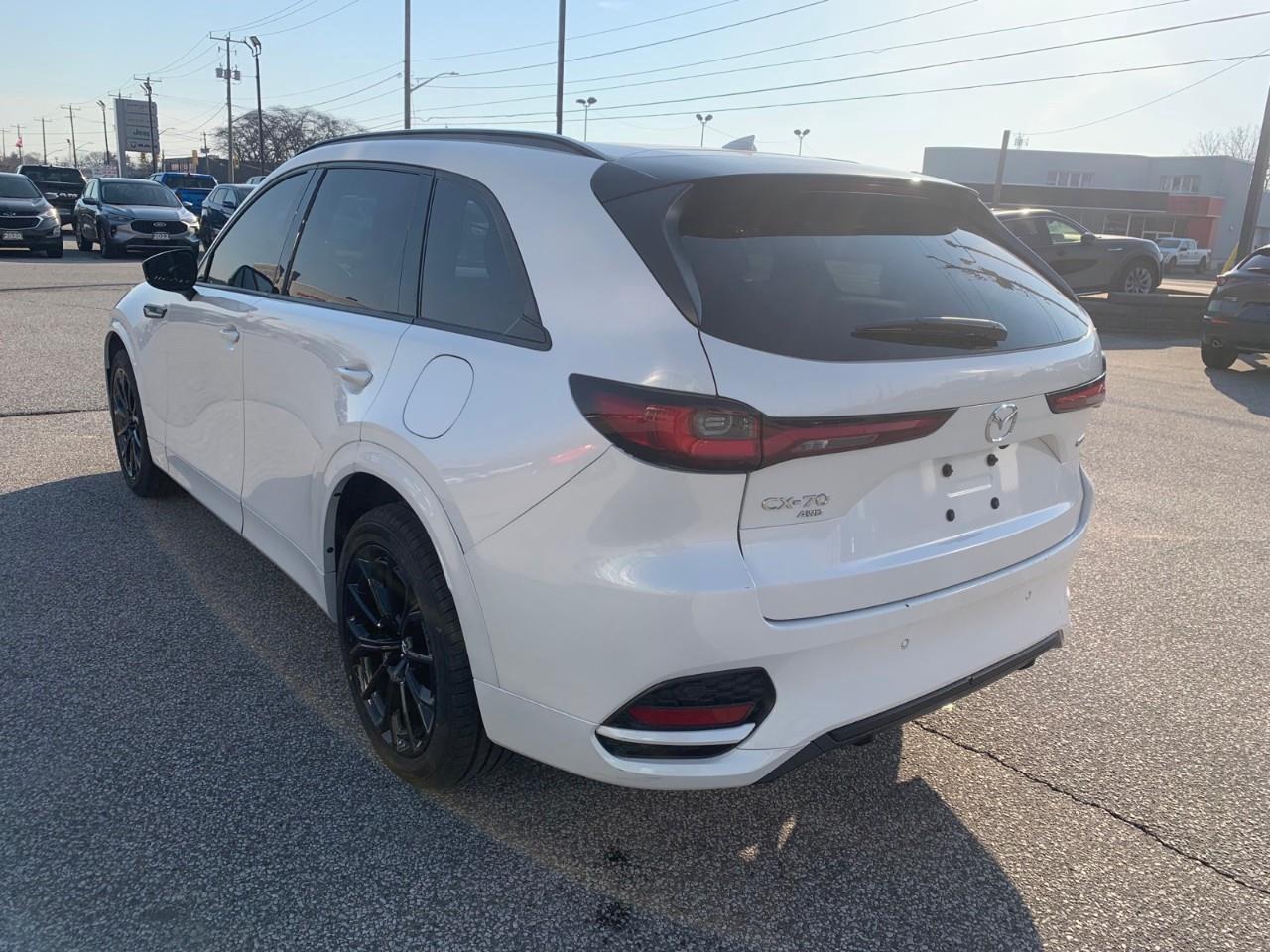 2025 Mazda CX-70 MHEV GT-P | Ventilated Seats | One Owner Photo