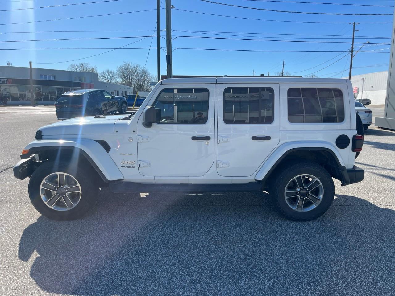 2019 Jeep Wrangler Unlimited Sahara Removable Soft Top Included | Accident Free Photo