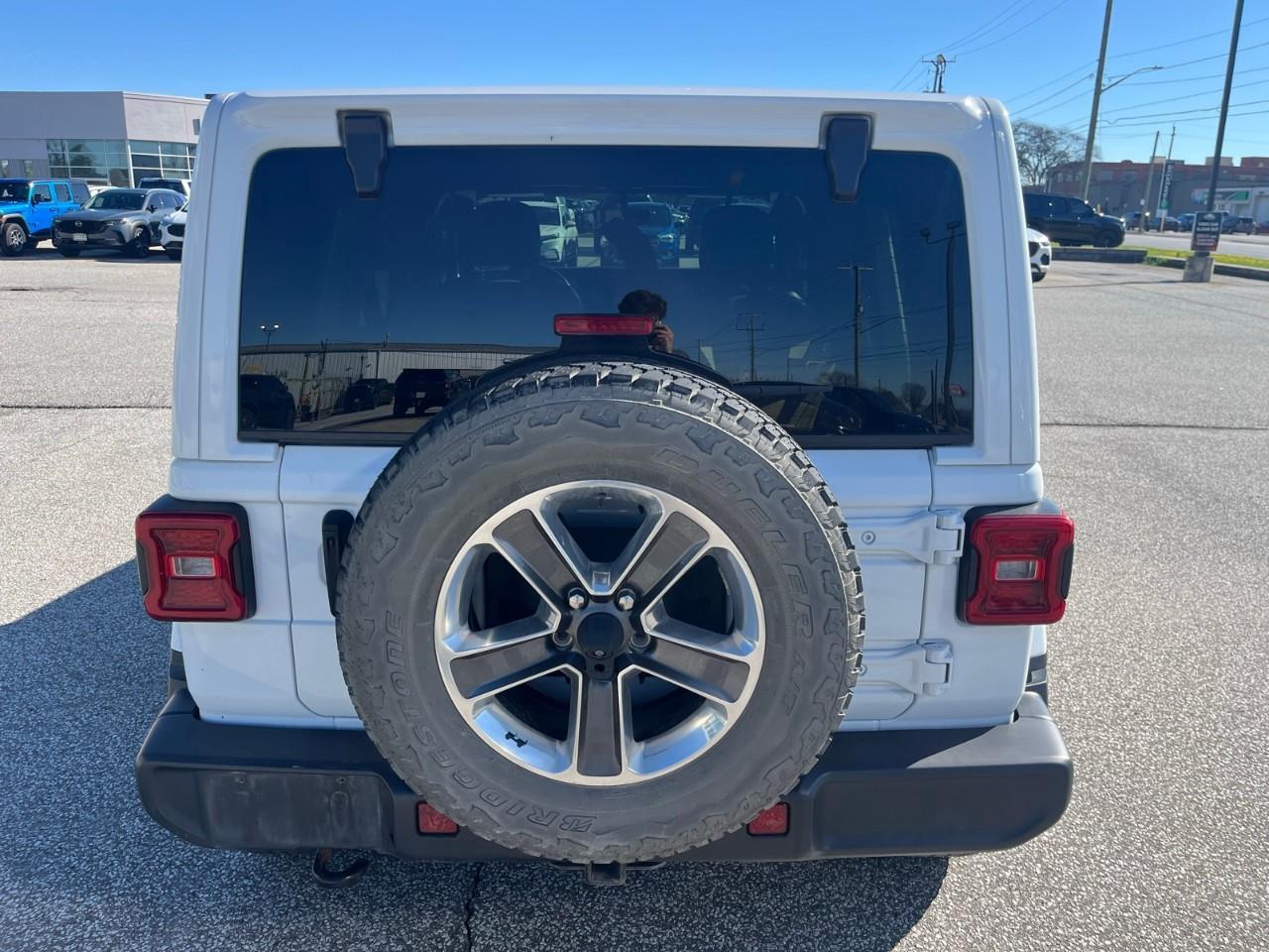 2019 Jeep Wrangler Unlimited Sahara Removable Soft Top Included | Accident Free Photo