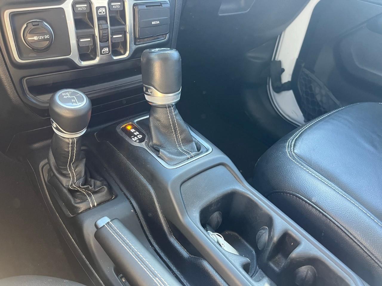 2019 Jeep Wrangler Unlimited Sahara Removable Soft Top Included | Accident Free Photo