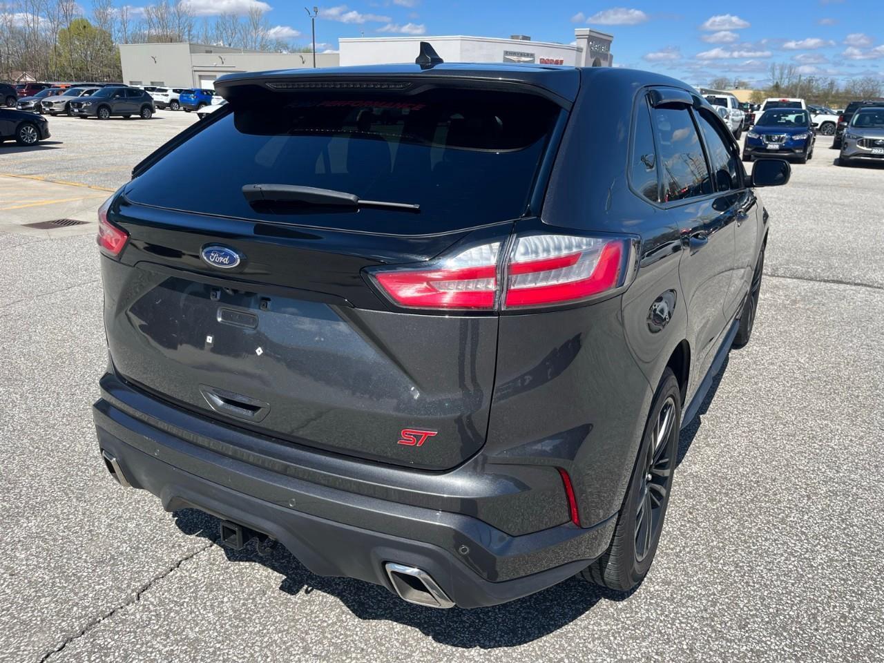 2020 Ford Edge ST Ventilated Seats | Pano Roof Photo
